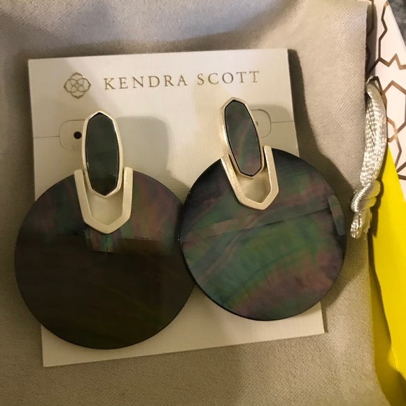 Kendra Scott Jewelry - Kendra Scott Didi earrings